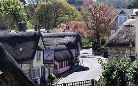 Holliers Hotel